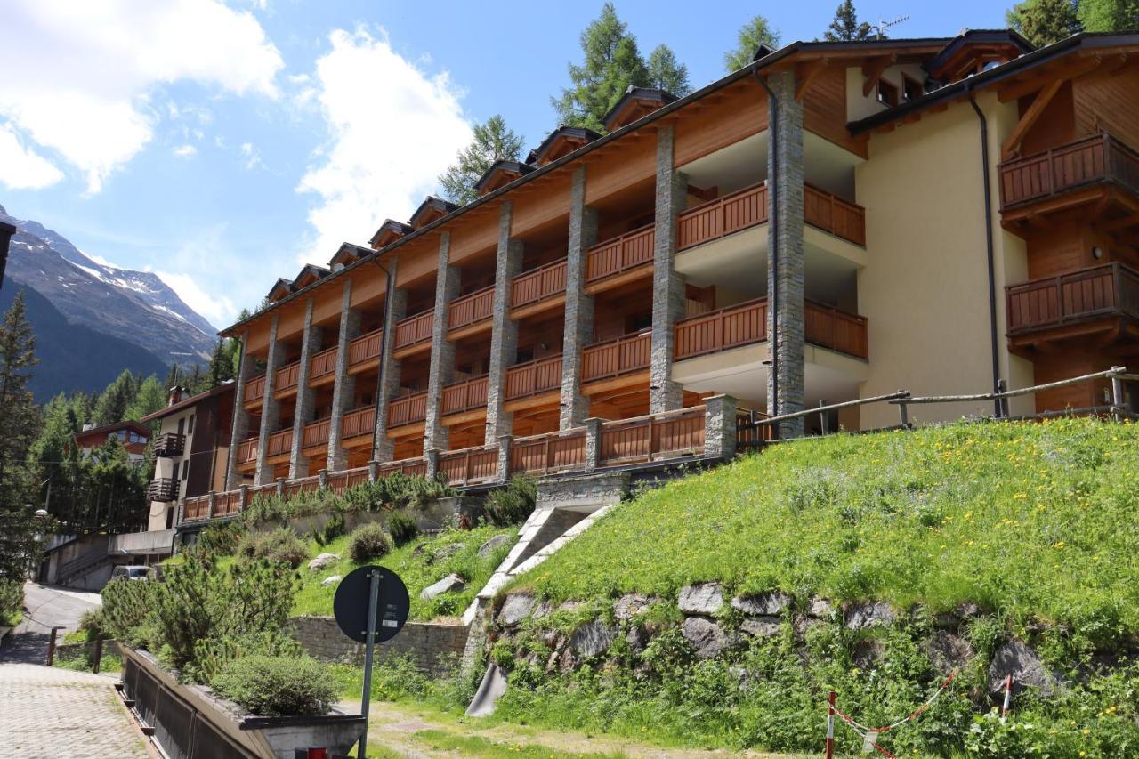 Residence Regina Delle Alpi Santa Caterina Valfurva Zewnętrze zdjęcie